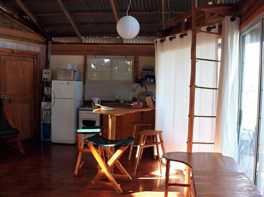 Amapondo Backpacker Lodge Port Saint Johnʼs Habitación foto
